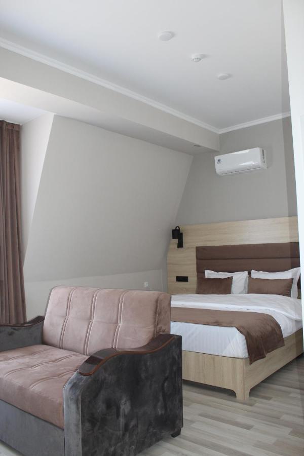 Hotel Shosh Modern Tașkent Exterior foto